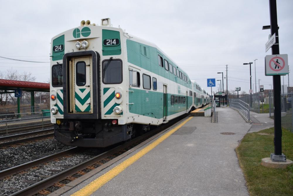 GO_Transit_cab_car_214_at_Scarborough.JPG