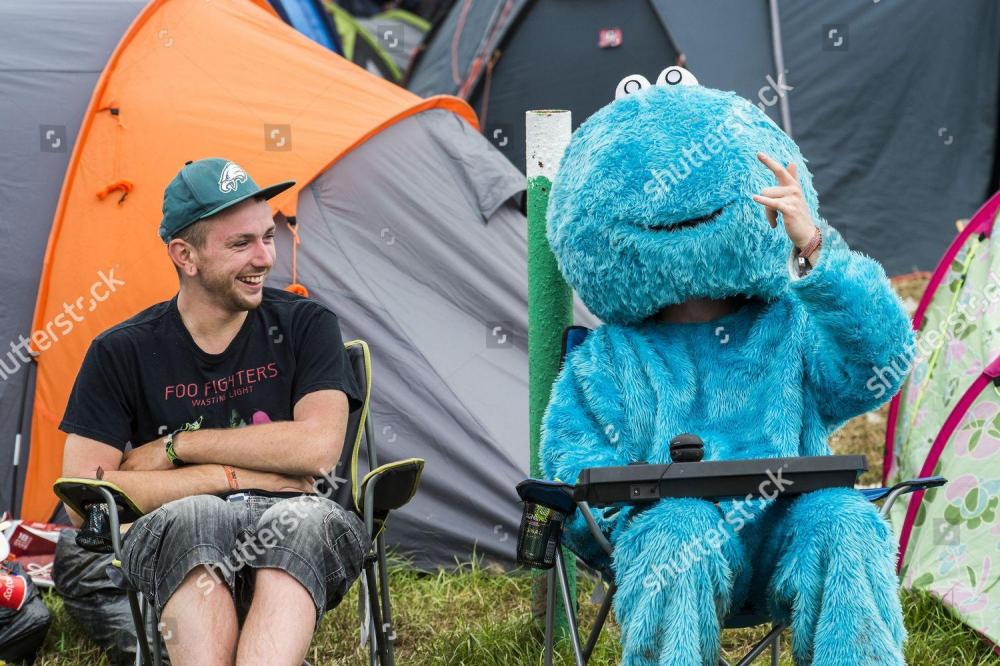 glastonbury-festival-britain-shutterstock-editorial-4883607du.thumb.jpg.9a5877da089721f9f816f259e07d7963.jpg