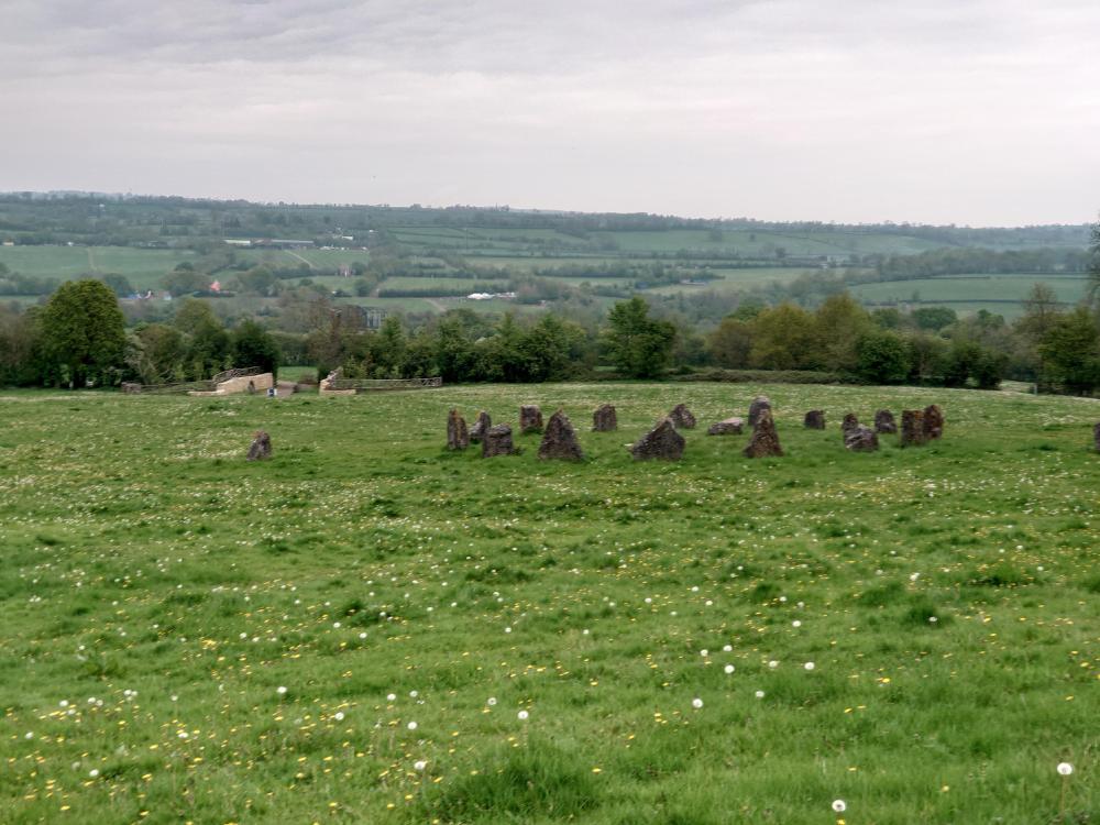 Stones looking North.JPG