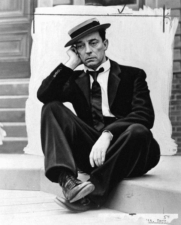 Buster_Keaton_in_costume.jpg