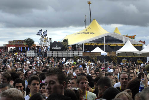 Creamfields 2010 - around the site