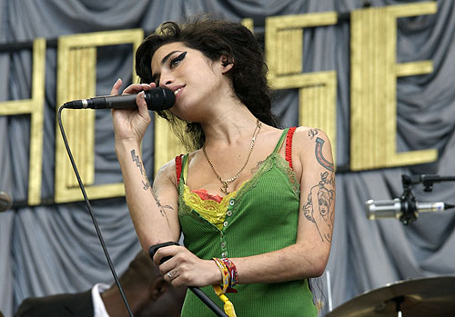 Glastonbury Festival 2008 - Amy Winehouse