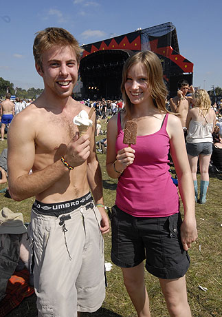 Reading Festival 2009 - around the festival site