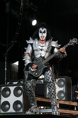 <s>Sonisphere</s> - CANCELL.. 2012 - Kiss (1)