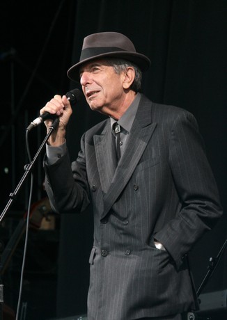 A Day at the Hop Farm 2012 - Leonard Cohen (Pyramid Stage)