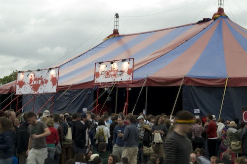 Glastonbury Festival 2009 - Glasvegas (Queens Head)