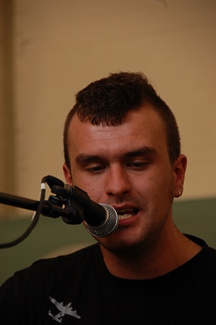 Reading Festival 2010 - Jon McClure (Reverend And The Makers) at The Hub