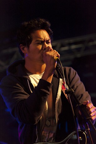 Liverpool Sound City 2012 - The Temper Trap