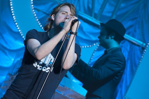 Kaiser Chiefs @ Kirkstall Abbey 2011 - Kaiser Chiefs