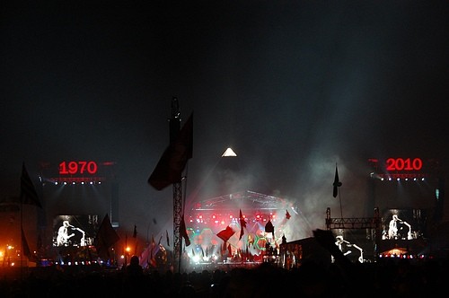 Glastonbury Festival 2011 - Muse (crowd)