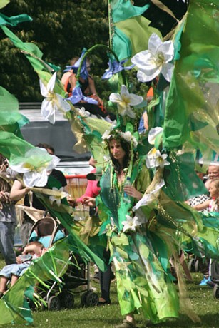 Coventry Godiva Festival 2010 - around the festival site (carnival procession 2)