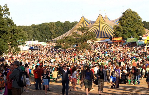 Latitude 2011 - around the festival site (01)