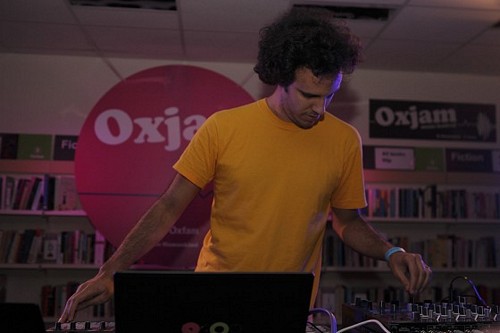 Oxjam 2010 - Four Tet (DJ Set)