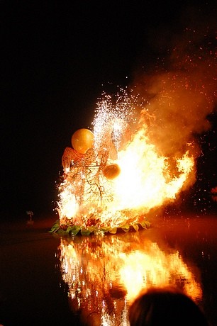 around the festival site (Fire Show)