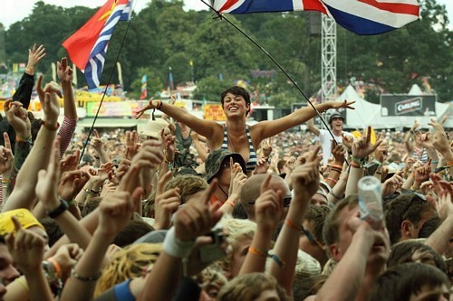 V Festival  (Chelmsford) 2011 - around the festival site (crowd day 2)