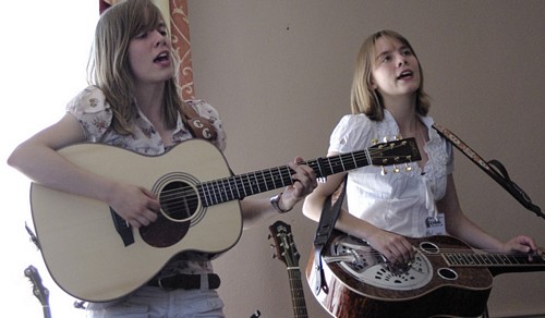 Derby Folk Festival 2014 - The Carrivick Sisters