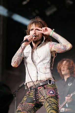 Isle of Wight Festival 2012 - The Darkness