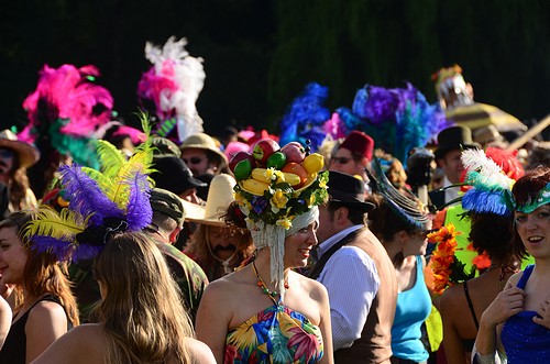 <s>Carnaval del Pueblo</s> .. 2012 - around the festival site (fancy dress)