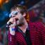 Kasabian want to headline Glastonbury 2013