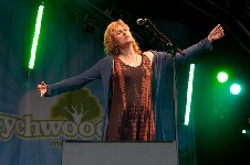 Eddi Reader