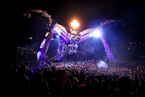 Arcadia Bristol 2015 - around the festival site (Arcadia show)