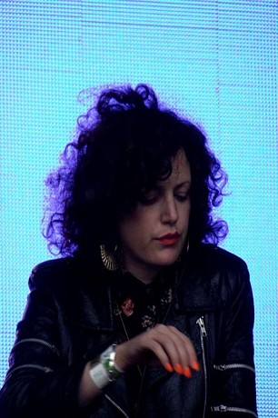 Shakedown 2013 - Annie Mac