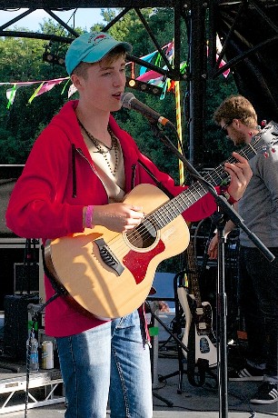 Glastonbury Festival 2015 - Will Joseph Cook