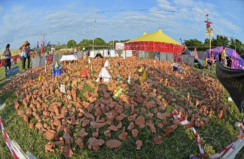 Glastonbury Festival 2014 - around the festival site (9)