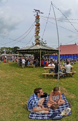 Glastonbury Festival 2014 - around the festival site (8)