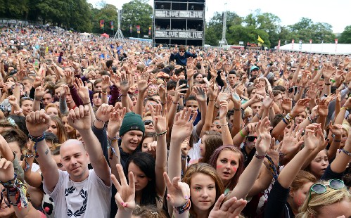 crowd: Bingley Music Live 2014