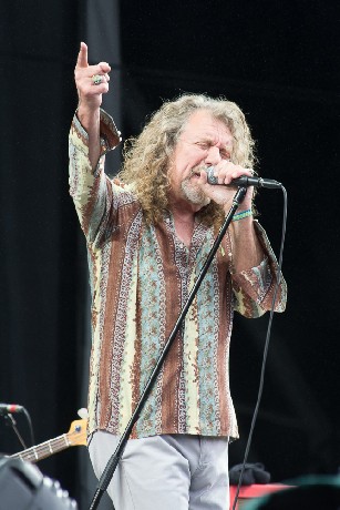 Positivus Festival 2015 - Sensational Space Shifters ft Robert Plant