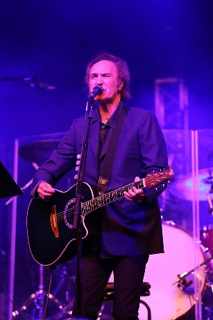 Glastonbury Abbey Extravaganza 2015 - Ray Davies