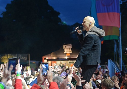 James: Bingley Music Live 2015