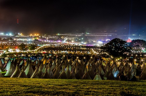 Glastonbury Festival 2016 - around the festival site (tipis and tents)