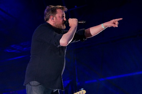 Guy Garvey in the Forest 2016 - Elbow