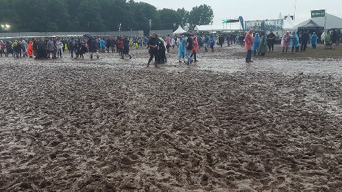 Download Festival 2017 - around the festival site