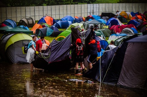 Download Festival 2016 - around the festival site (floods)