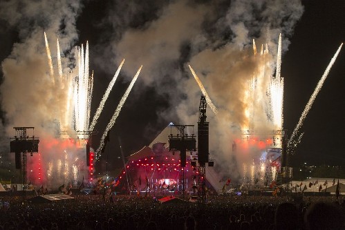 Glastonbury Festival 2017 - around the festival site (Pyramid Stage crowds)