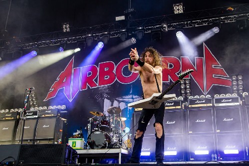 <s>Download Festival</s> - .. 2020 - Airbourne