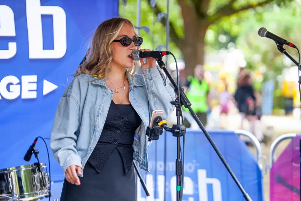 Rosie Hollins @ Victorious Festival 2024